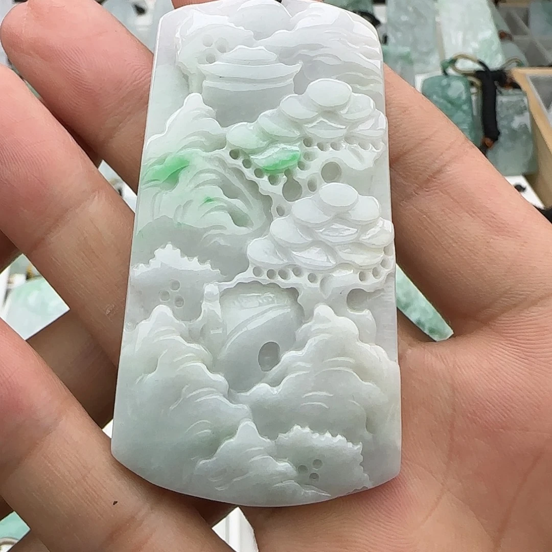 翡翠未镶嵌颈饰翡翠