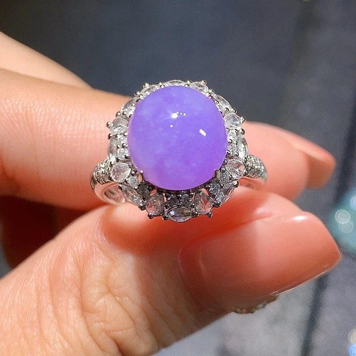 翡翠18K金镶嵌戒指