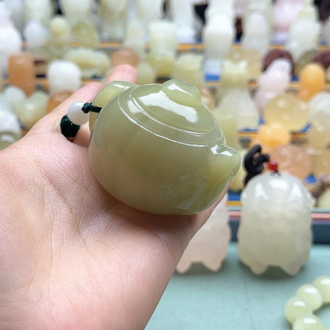 虎***妞新疆昆仑山脉山料