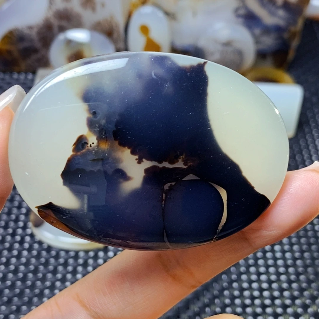 玛瑙/玉髓未镶嵌珠宝半成品