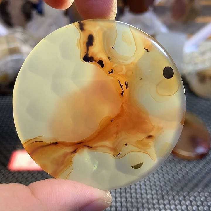 玛瑙/玉髓颈饰合金