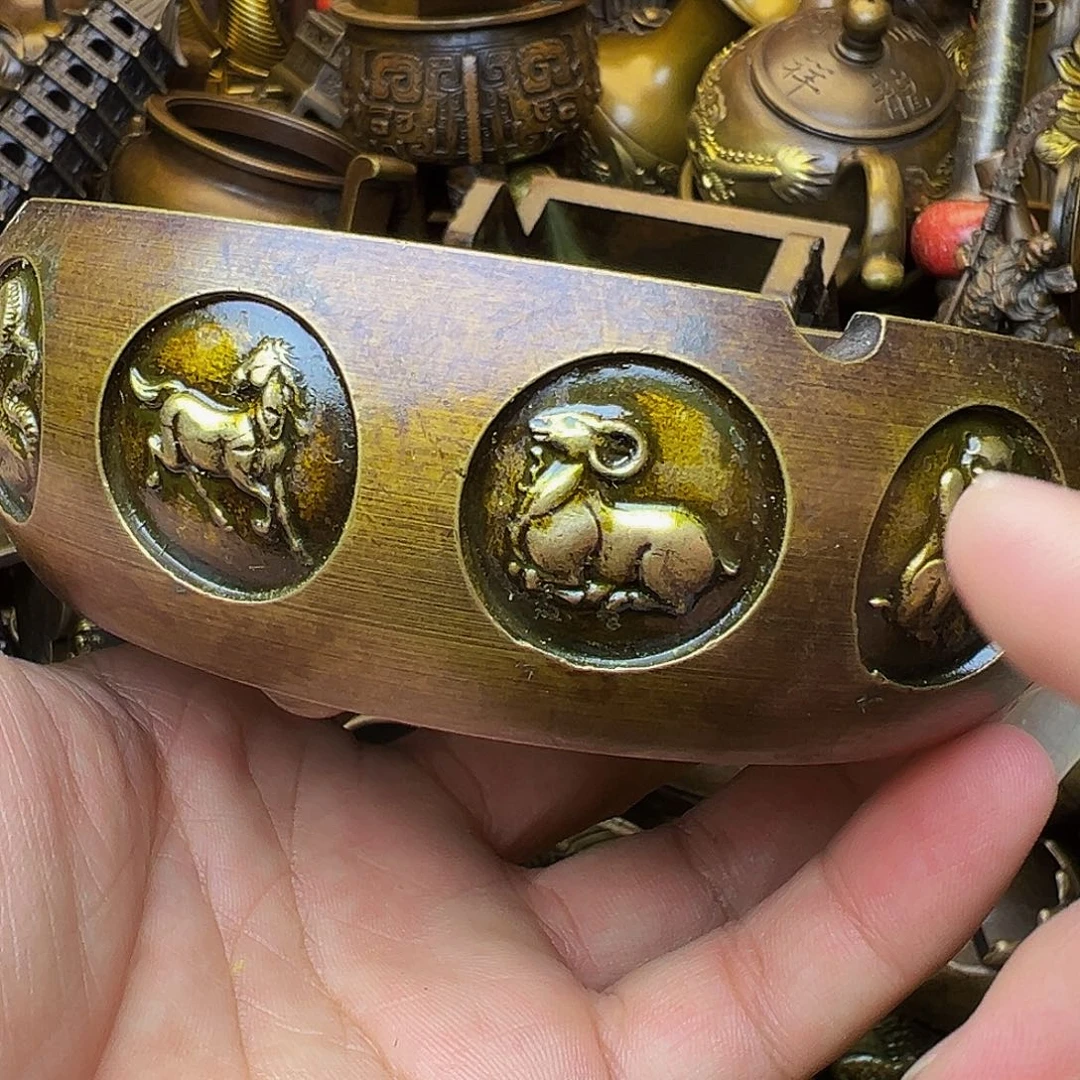 精品铜器，精美文玩