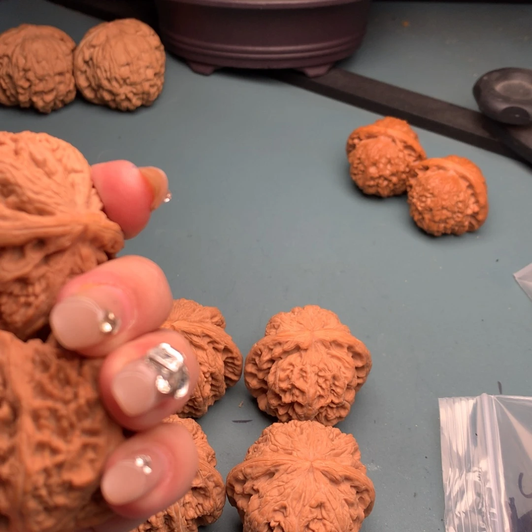 文玩核桃把件粗筋4647