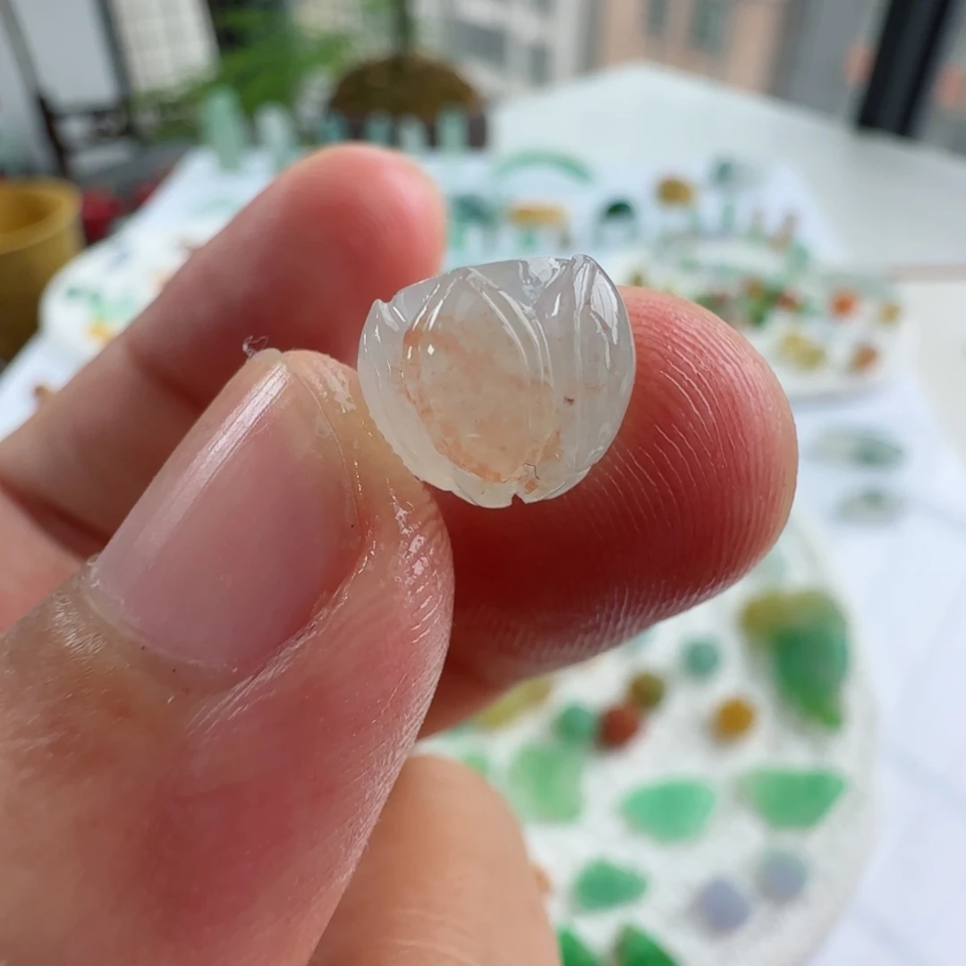 定制翡翠未镶嵌夏*y定制翡翠毛货不退不换