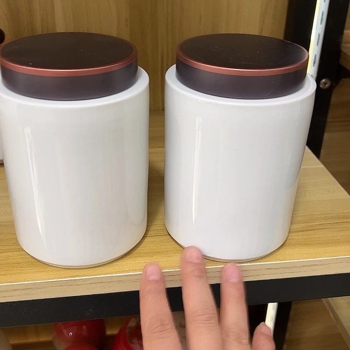 茶叶罐陶瓷家用储物罐瑕疵福利品介意勿拍