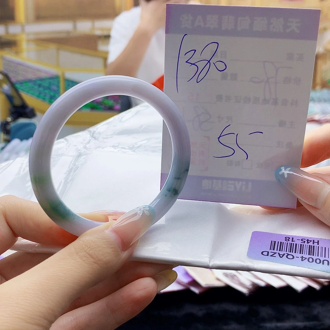翡翠手镯未镶嵌00……