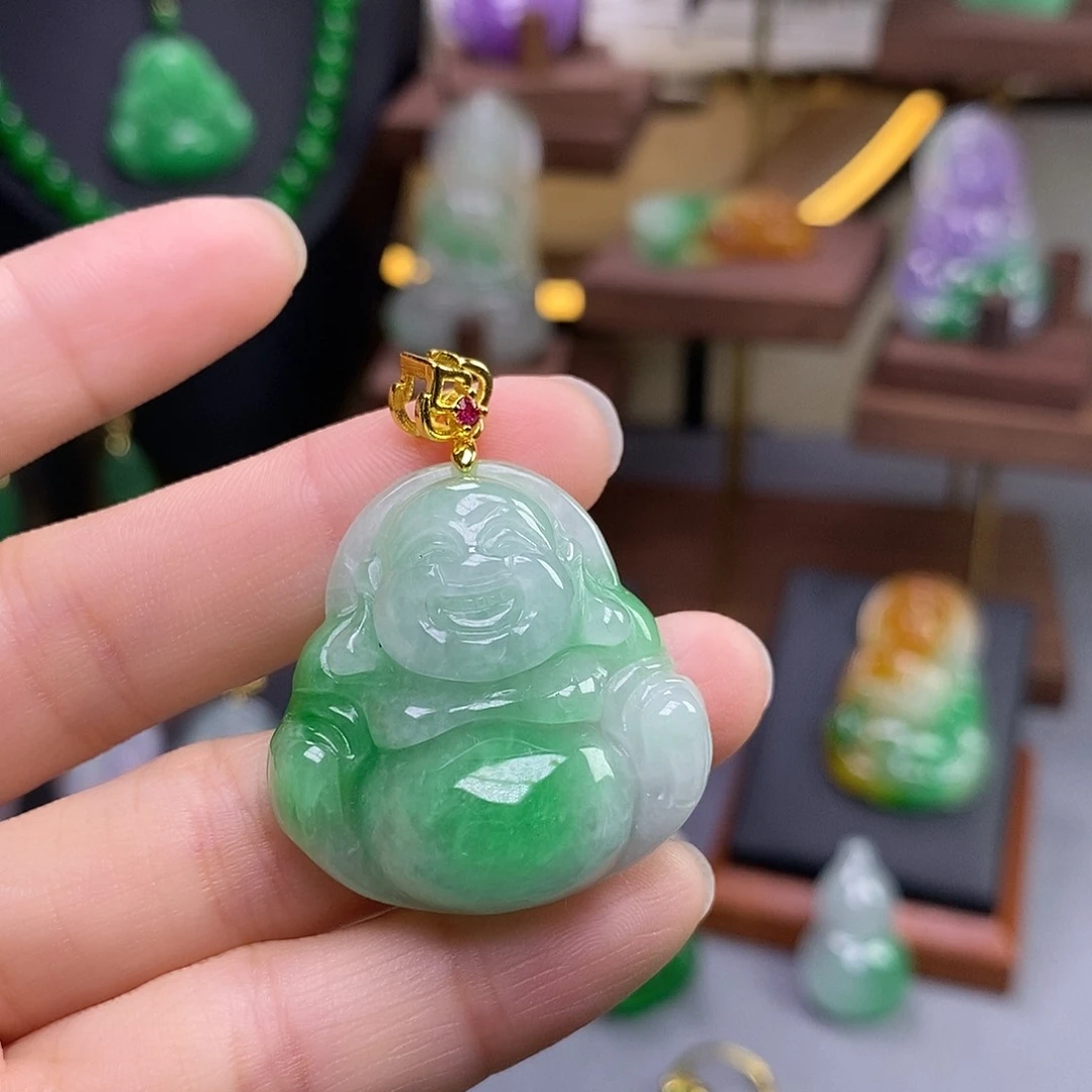 吊坠(赠链)未镶嵌翡翠