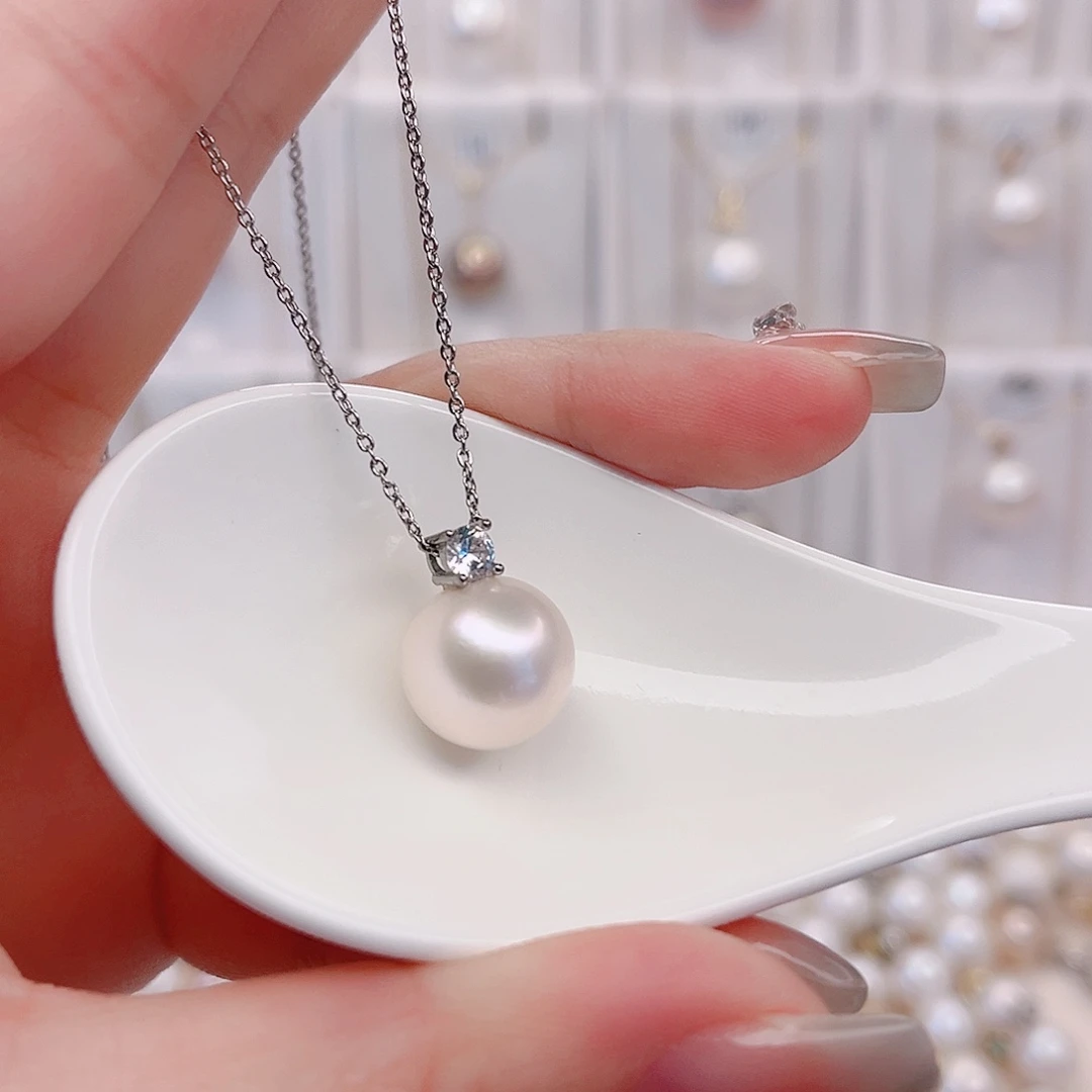 淡水珍珠未镶嵌吊坠(赠链)