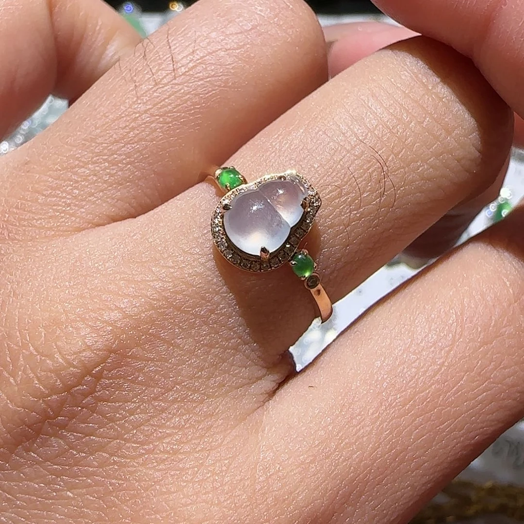 【闪购商品】18K金镶嵌戒指翡翠天然