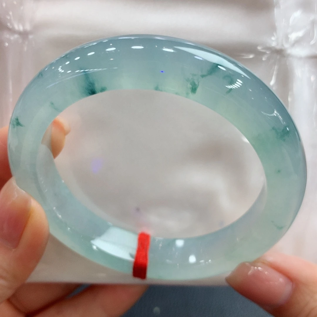 翡翠未镶嵌手镯57正圈两天鉴赏