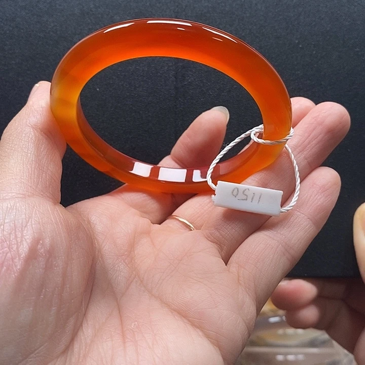 玛瑙/玉髓未镶嵌手镯56.5