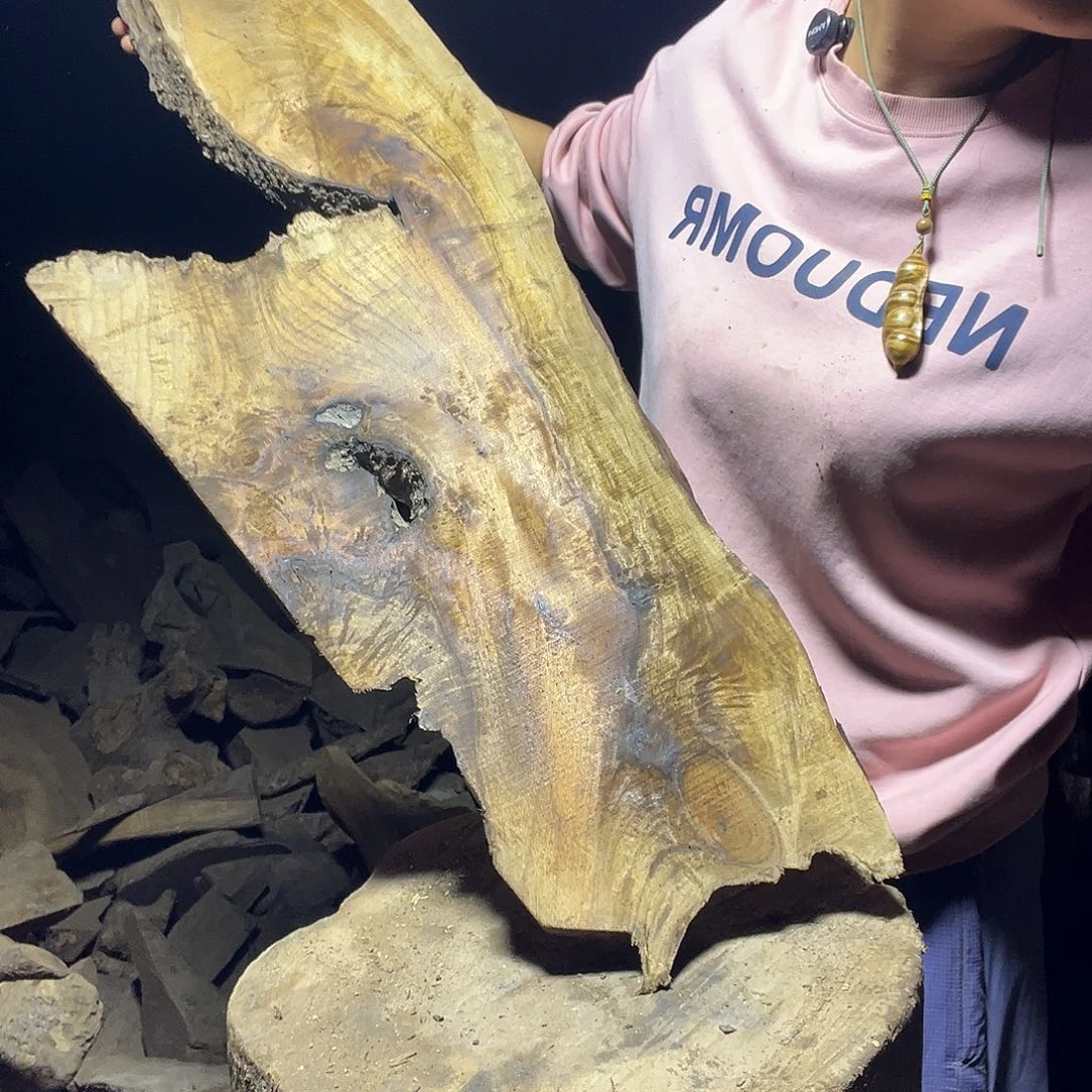 吴***得楠木111111111111111111