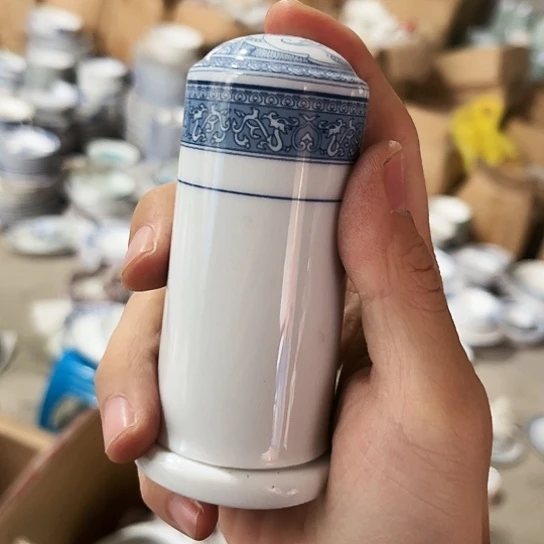 盘陶瓷陶瓷陶瓷陶瓷一个