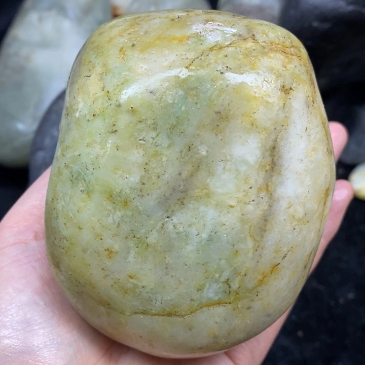 未镶嵌和田玉（糖玉）挂件