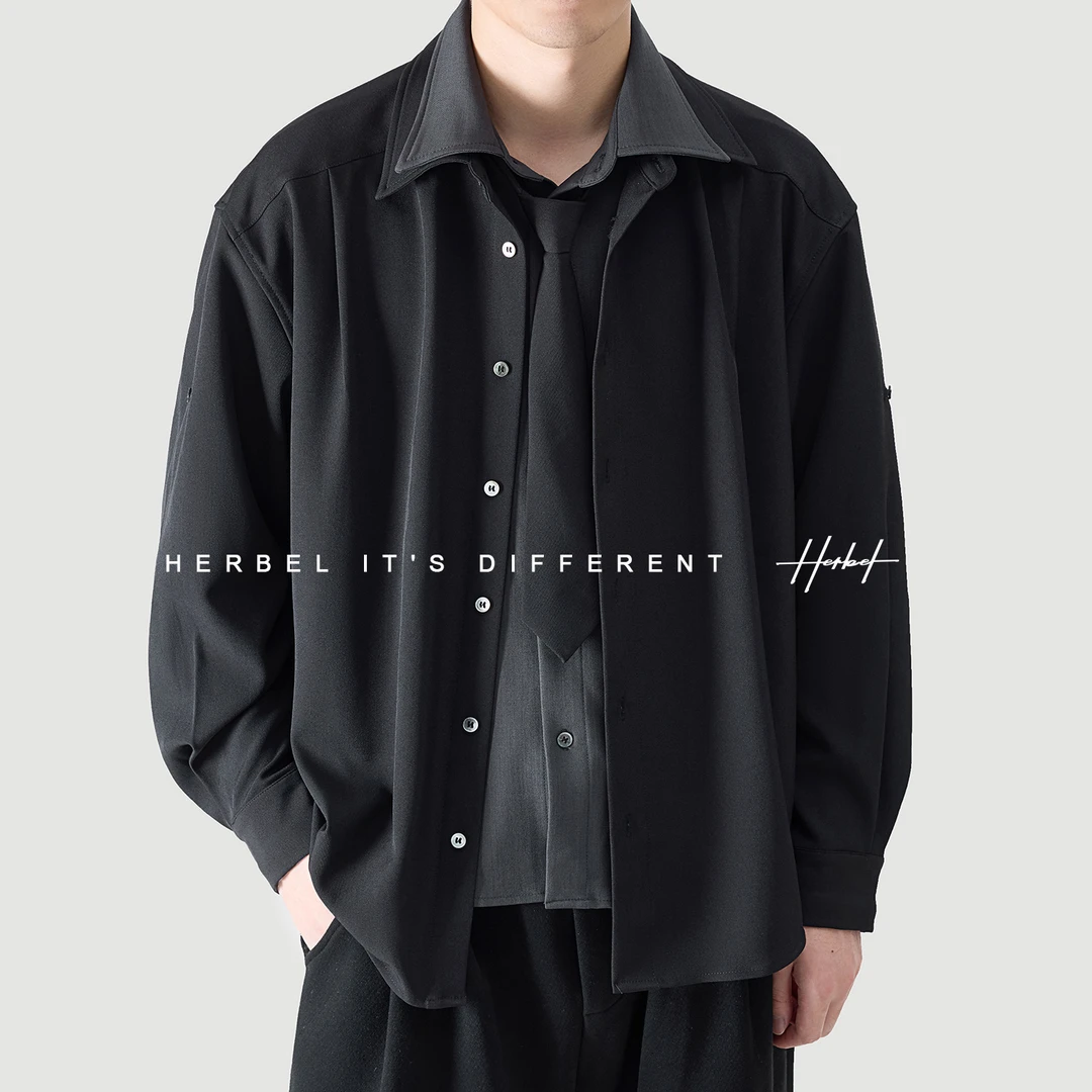 HERBEL/黑白2025早秋新品设计款穿搭假两件拼接日系复古翻领衬衫