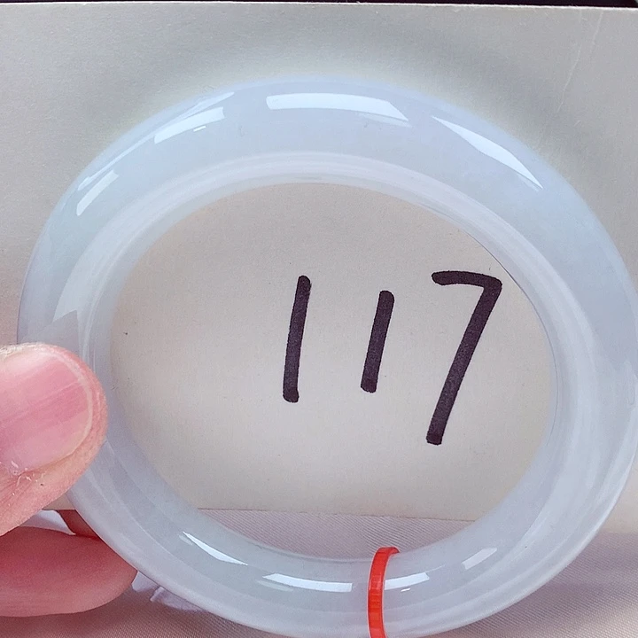 翡翠未镶嵌手镯翡翠