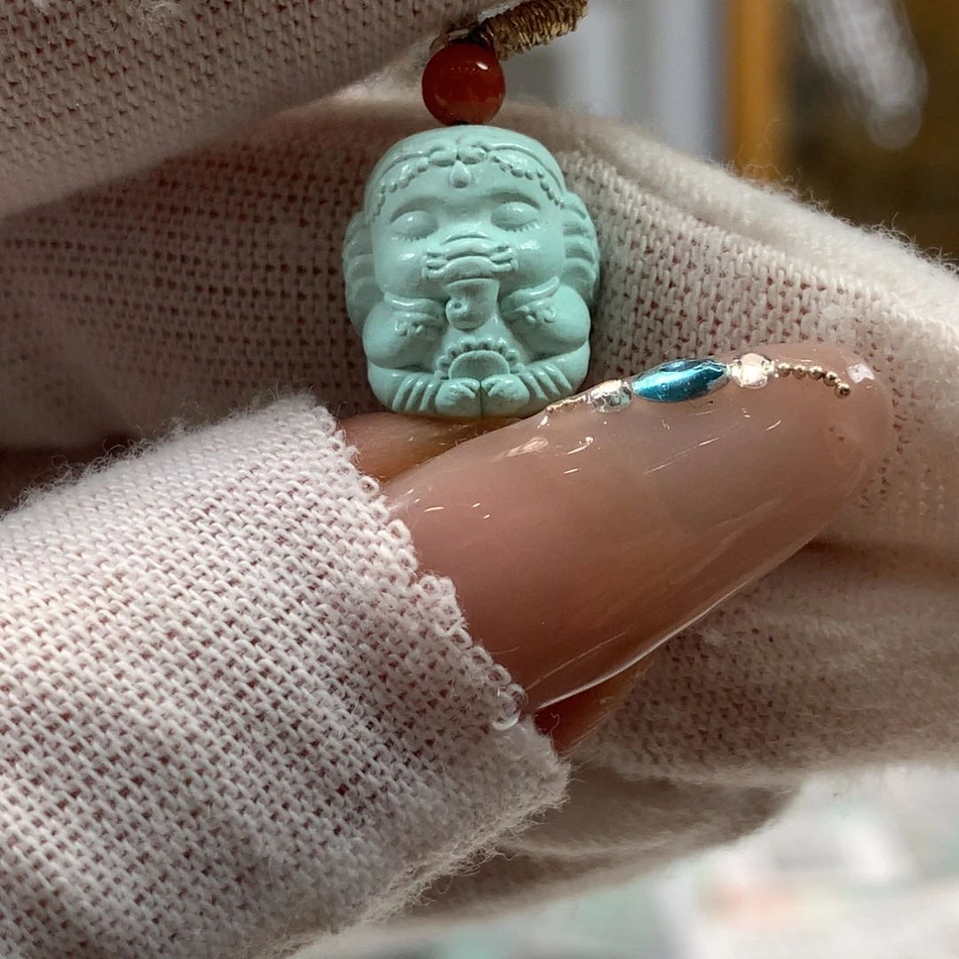 绿松石未镶嵌挂件