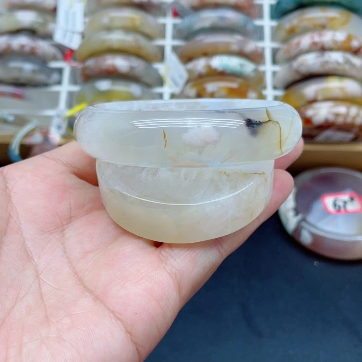 玛瑙/玉髓未镶嵌手镯60.5