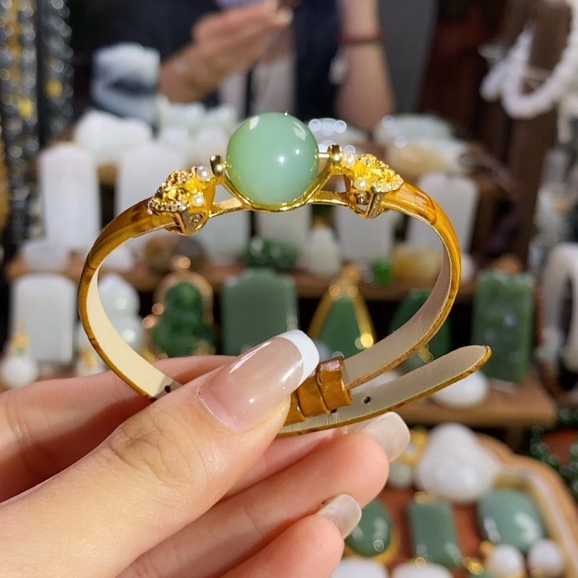 【闪购商品】吊坠(不含链)银S925镶嵌和田玉表带