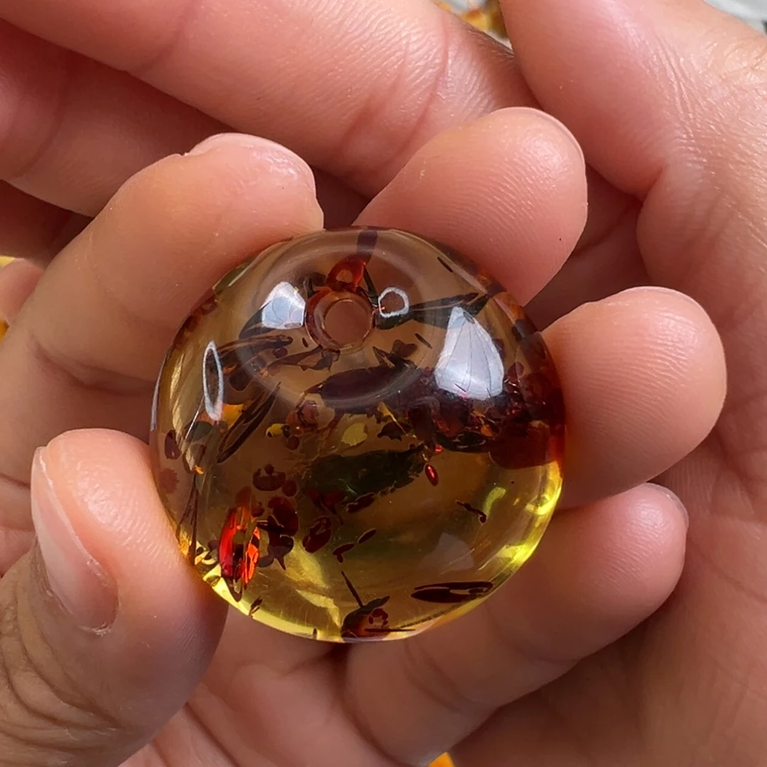 琥珀未镶嵌裸石琥珀