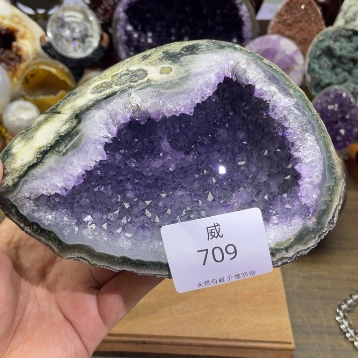 水晶未镶嵌珠宝半成品