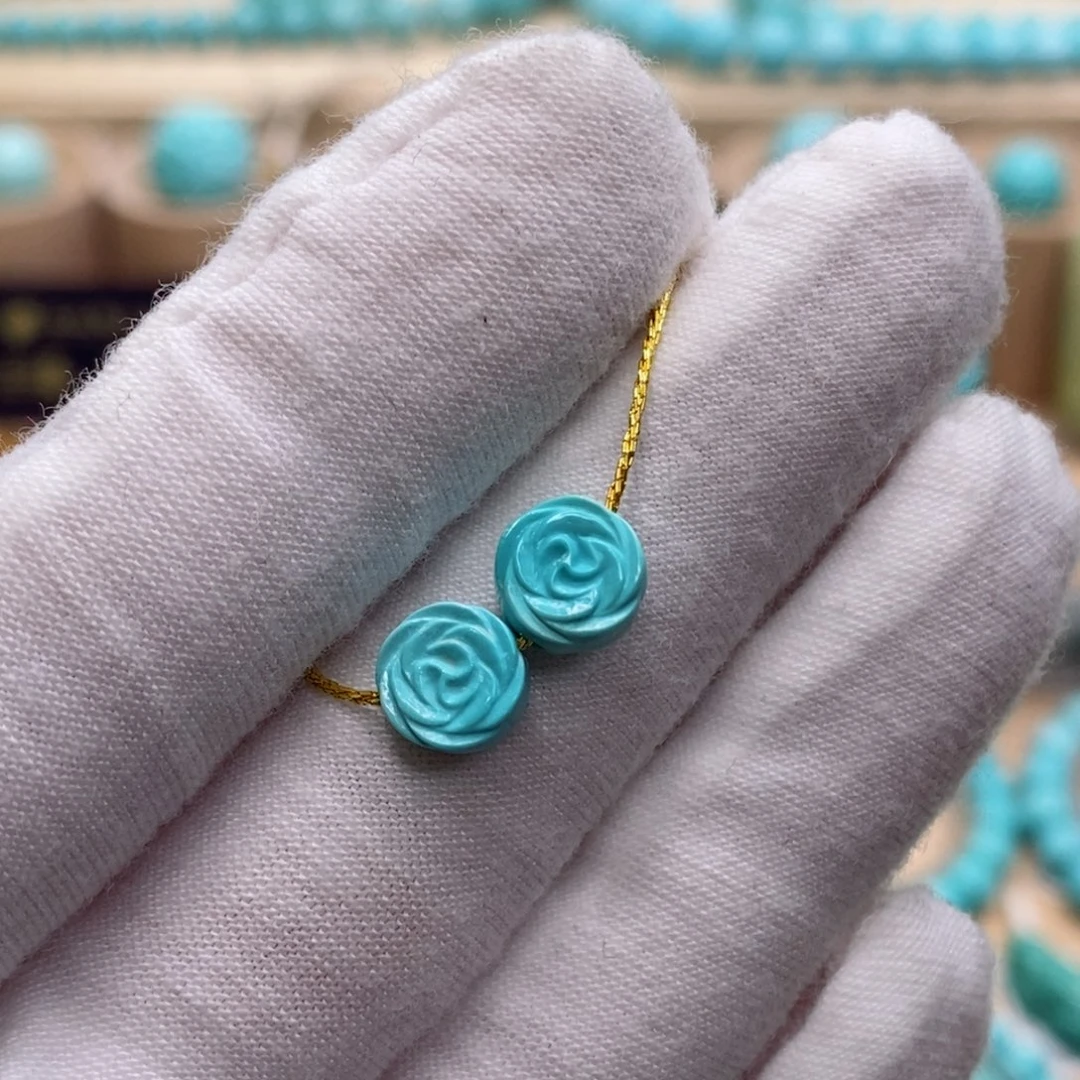 绿松石未镶嵌珠宝奇石