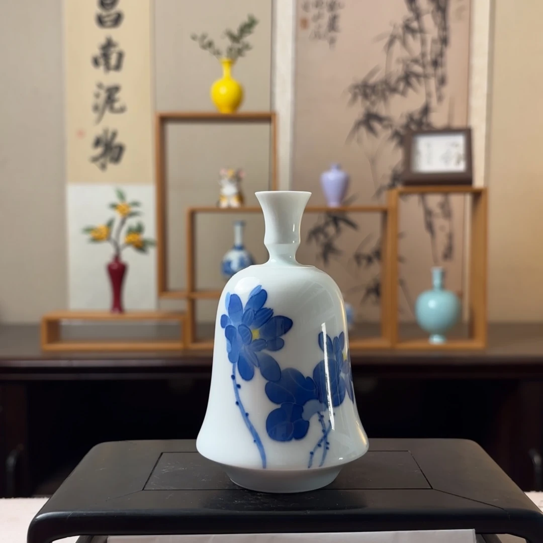 摆件美好的一天从一杯