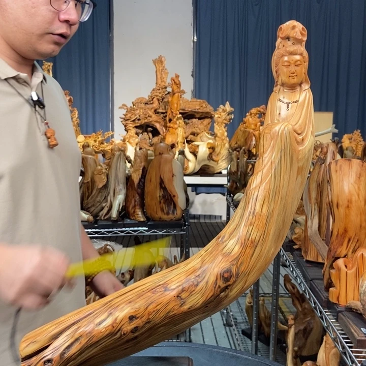 柏木（崖柏）随型摆件