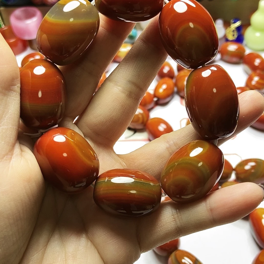 锦***美玛瑙/玉髓未镶嵌手链