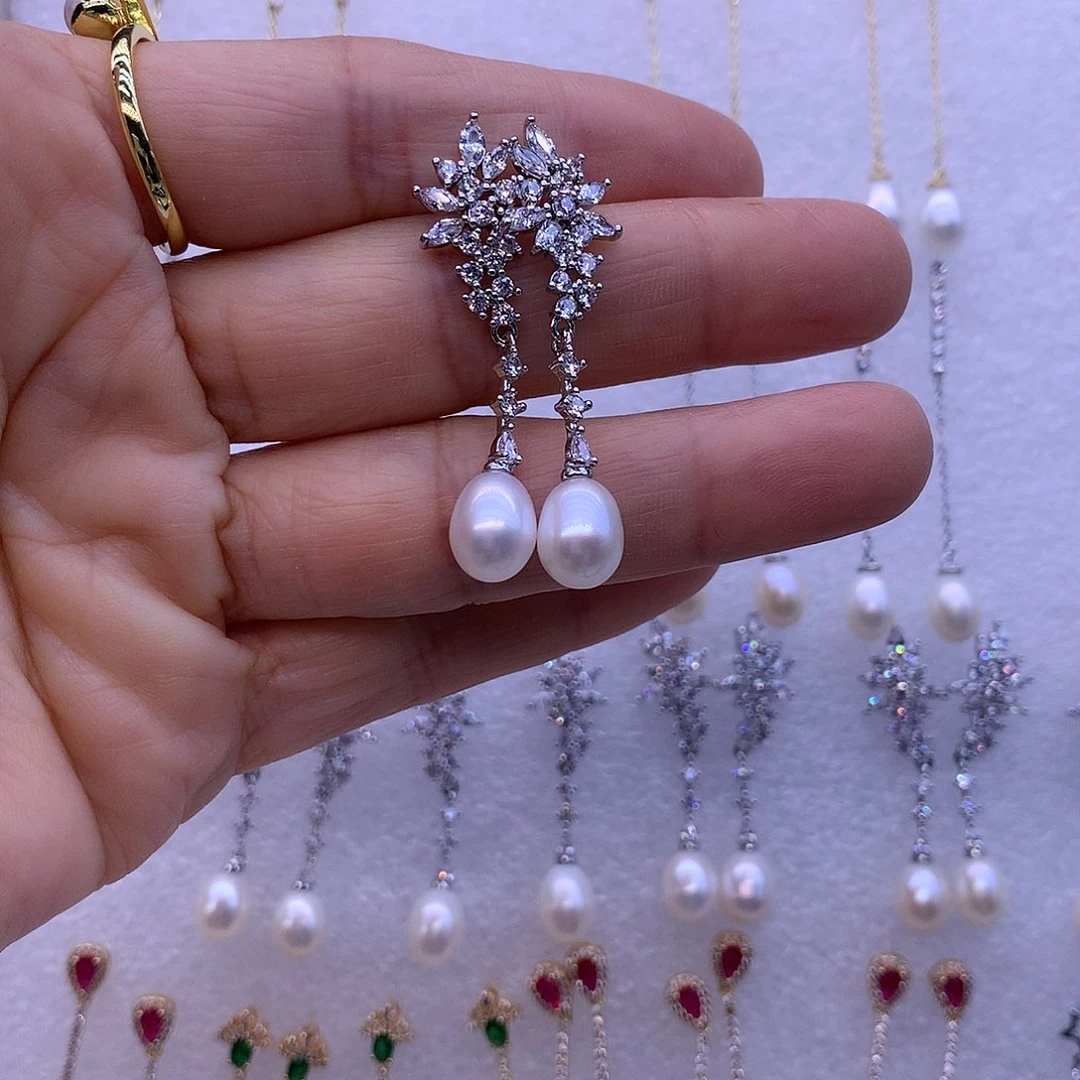 淡水珍珠耳饰合金