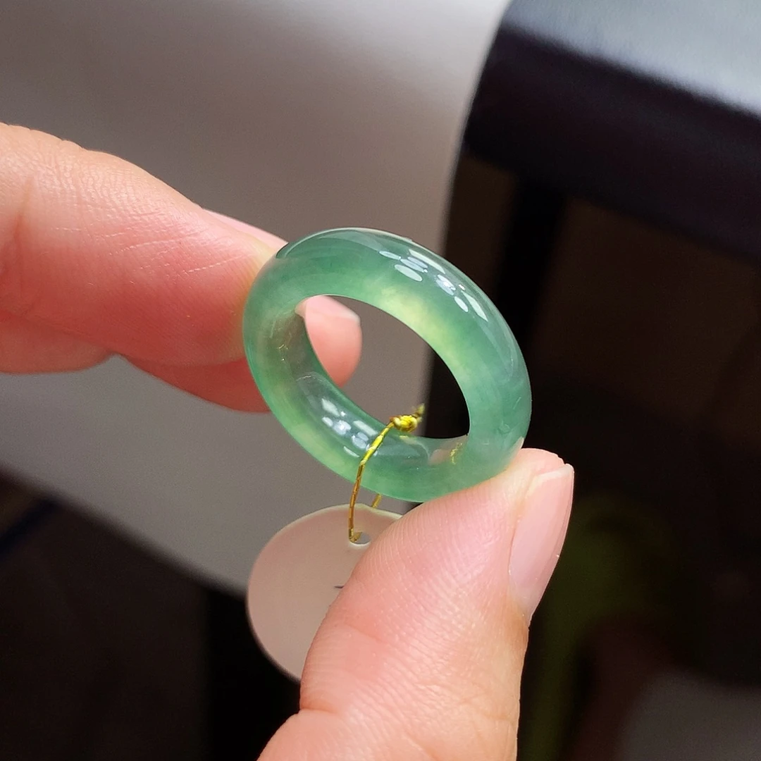 翡翠戒指未镶嵌11圈