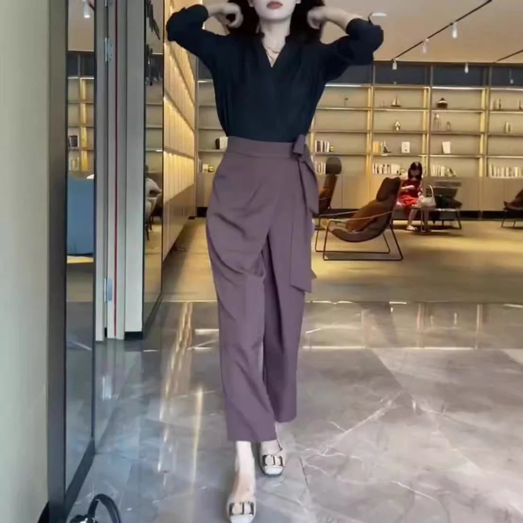 中年女装2025早秋新款高级感通勤简约V领衬衫高腰九分裤两件套装