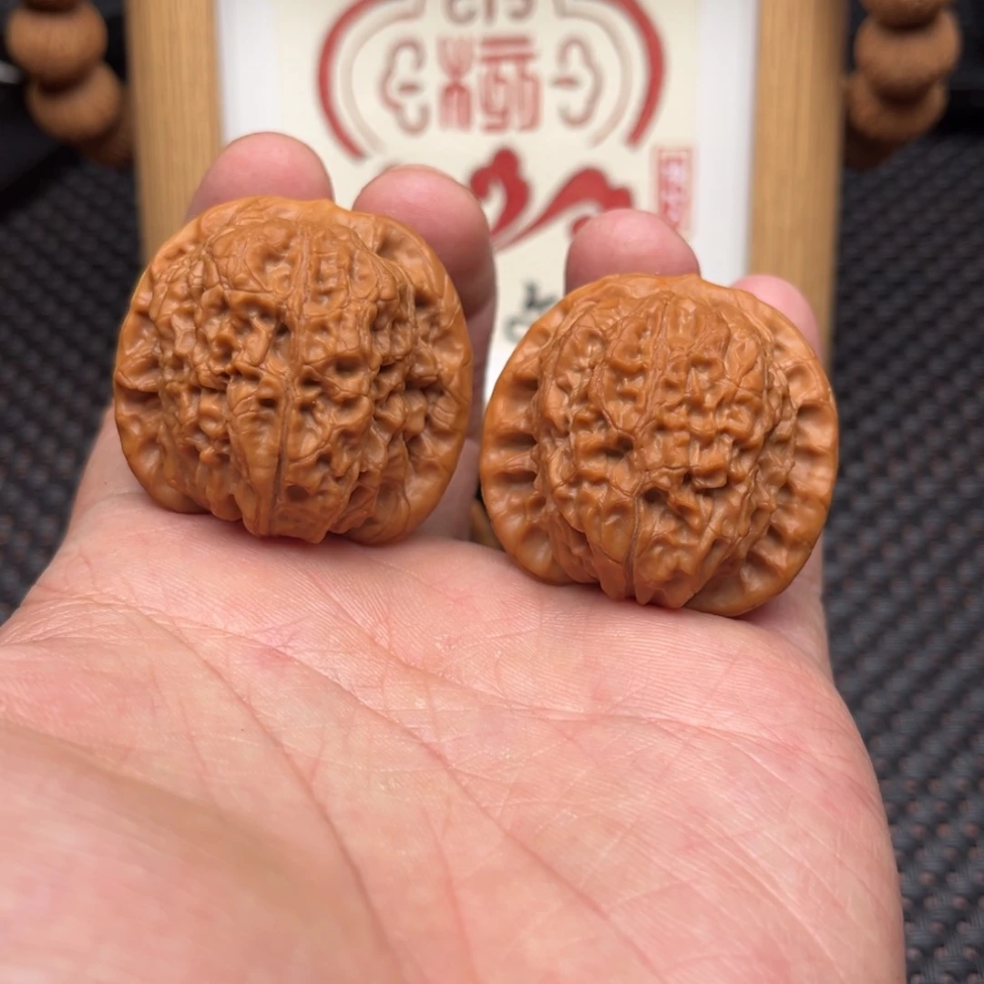 吊坠文玩核桃血麒麟38