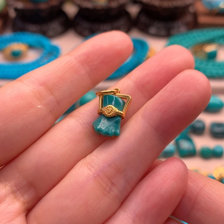 绿松石未镶嵌配饰