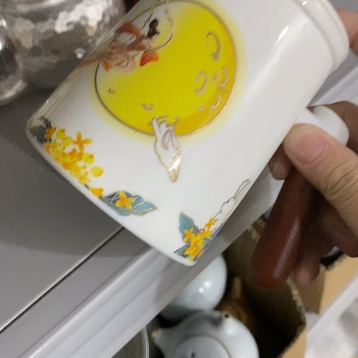 陶瓷艺术品及陶瓷制品