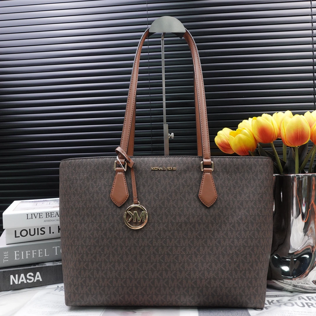95新 MICHAEL KORS/迈克高仕 单肩包/T10230949