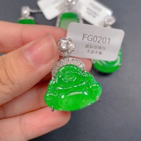【闪购商品】颈饰银S925镶嵌翡翠翡翠