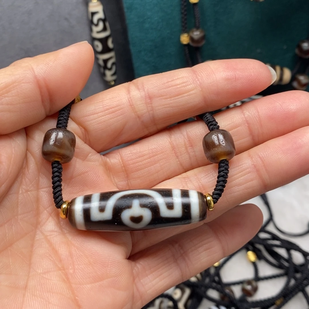 玛瑙/玉髓颈饰合金