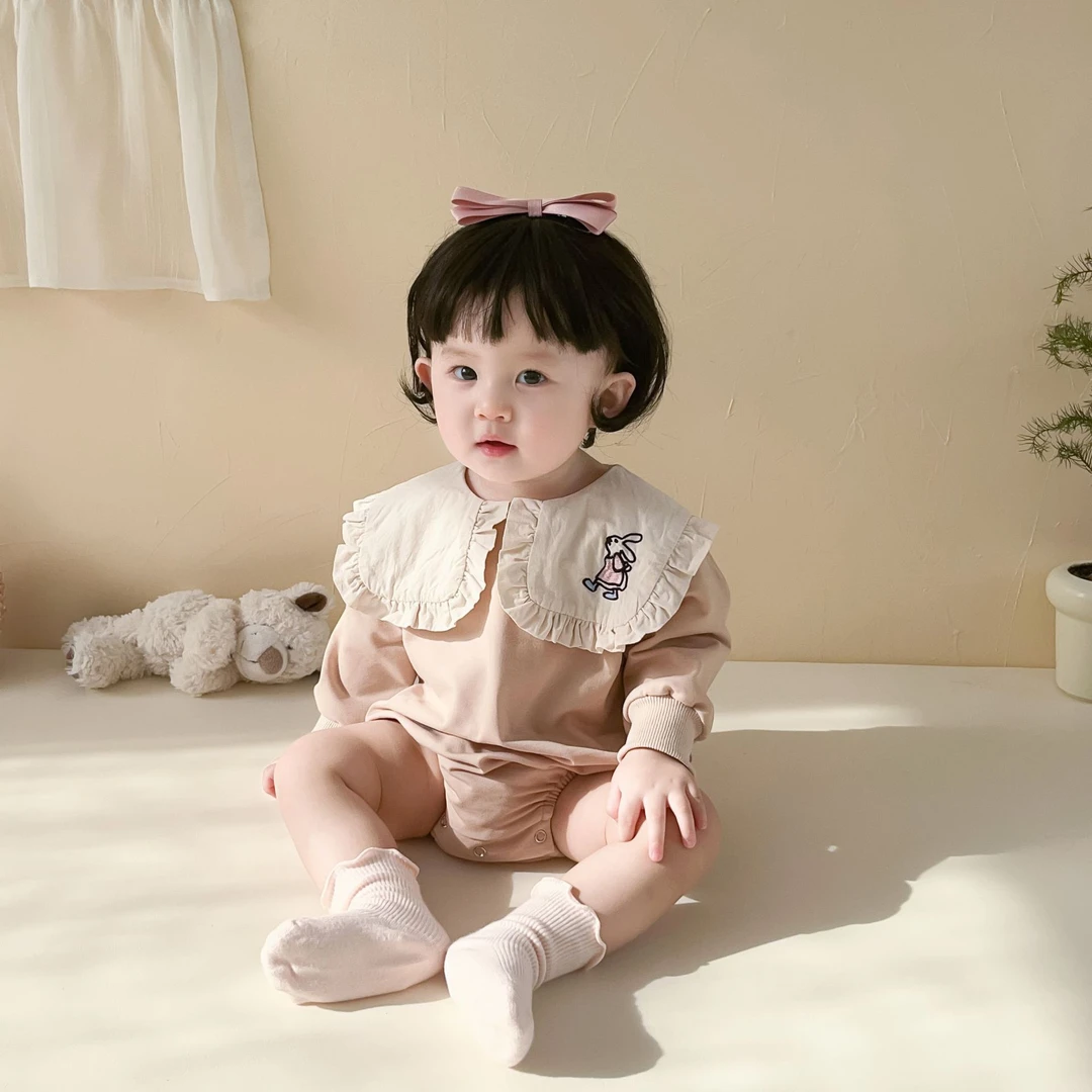 6815秋款韩版婴幼儿大翻领卡通刺绣长袖包屁哈衣宝宝外出爬服