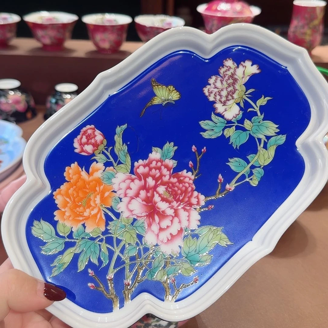 珐琅彩主人杯茶具