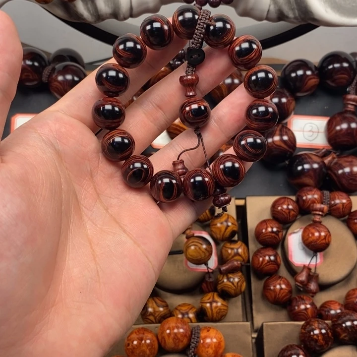 黄花梨/降香黄檀1.5丹凤眼