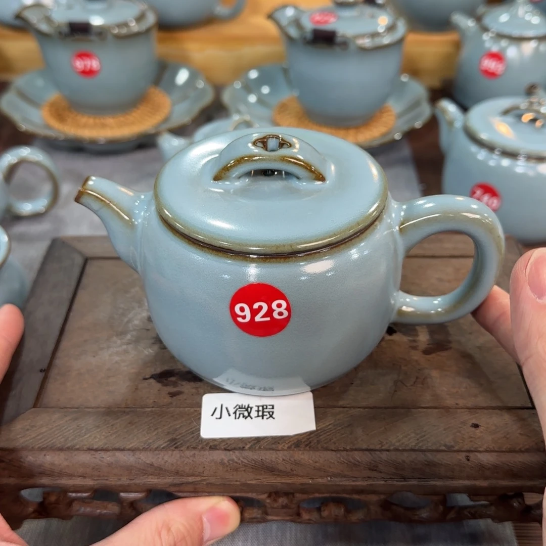 瓷片。。。。。。。。。。。。。。。，，