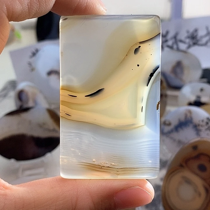 玛瑙/玉髓颈饰未镶嵌