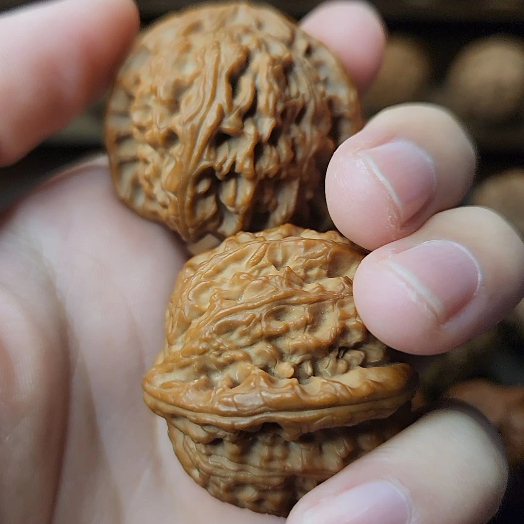 抱***子吊坠文玩核桃38白狮子