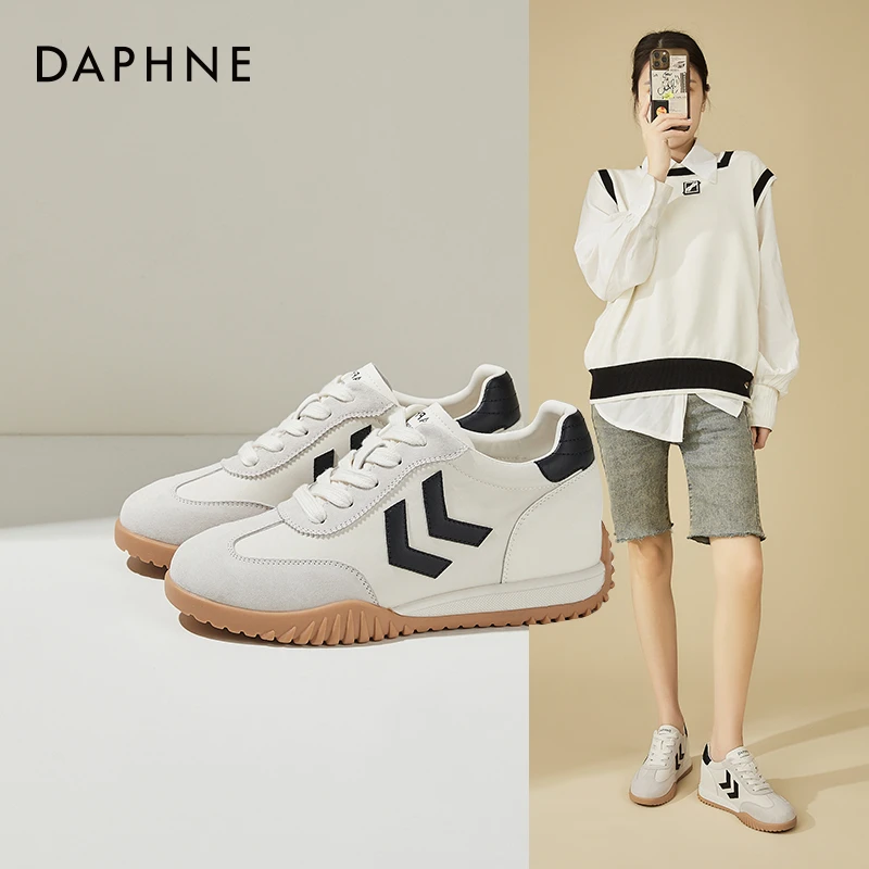 Daphne/达芙妮拼接时尚休闲鞋女春内增高德训鞋圆头百搭运动鞋