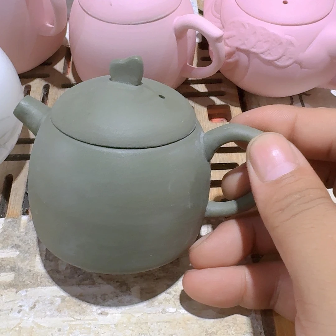 瑕疵茶具。介意勿拍