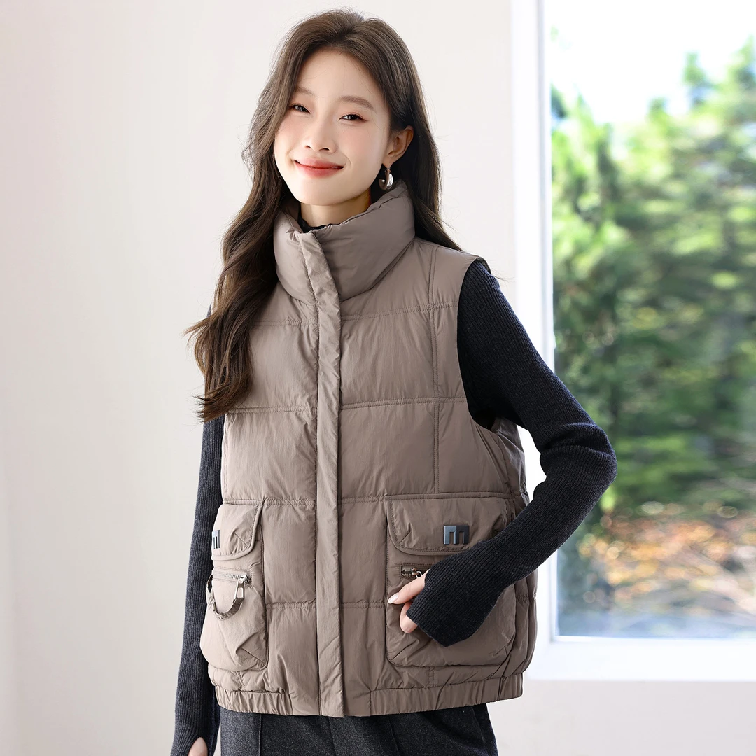 3322羽绒马甲女短款2025冬新款时尚宽松妈妈外穿立领轻薄马夹背心