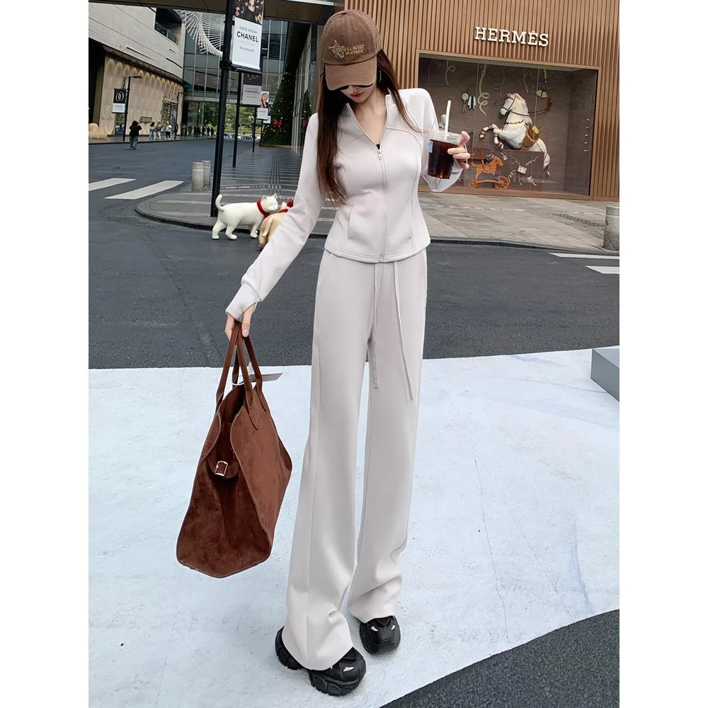 高级感韩系休闲运动套装女春季显瘦气质正肩卫衣高腰阔腿裤两件套