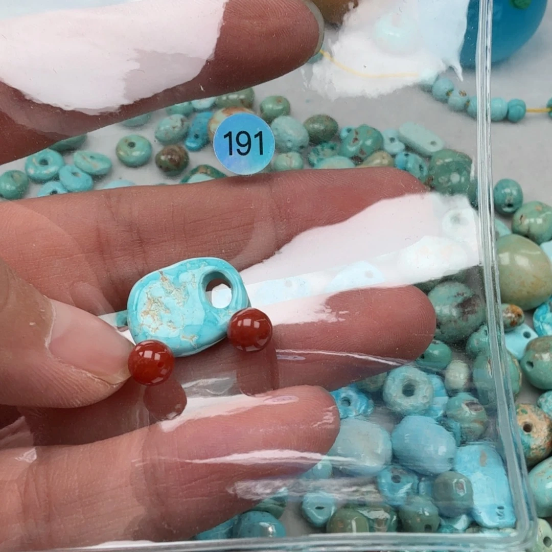 未镶嵌南红玛瑙珠宝奇石