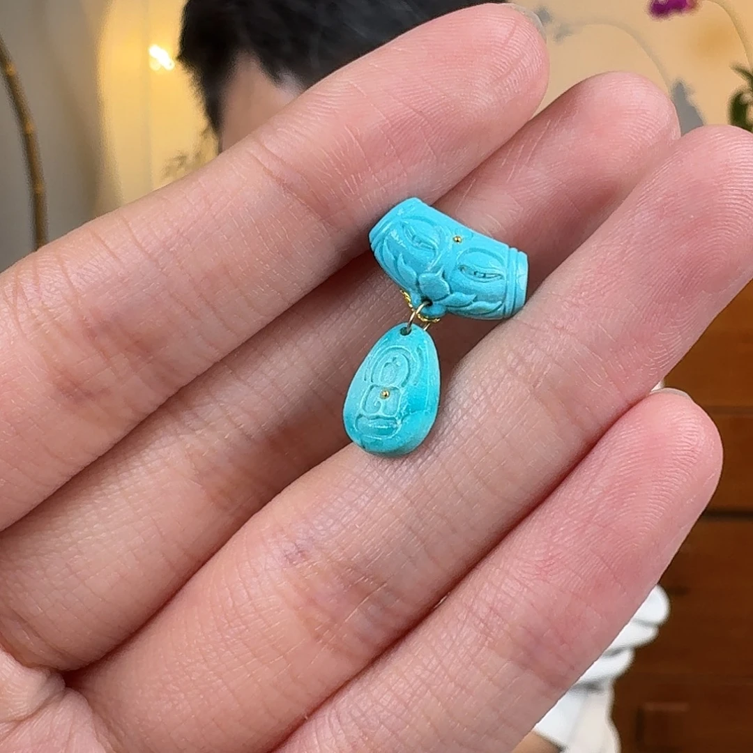 涓***菜绿松石未镶嵌珠宝奇石